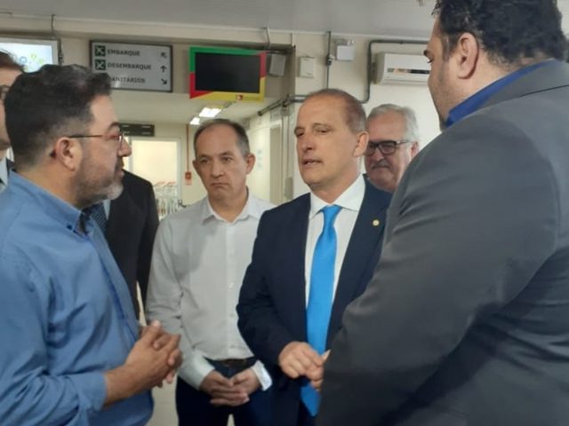 Onyx diz que defende ‘ajuste’ na proposta de extinção de município pequeno com baixa arrecadação