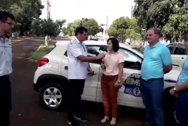 Espumoso: ACISE realizou entrega do carro zero km para a ganhadora