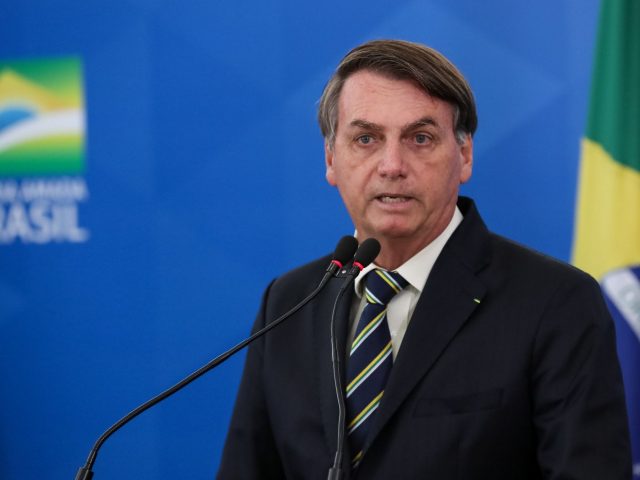 Bolsonaro irá se pronunciar nesta terça-feira (31)