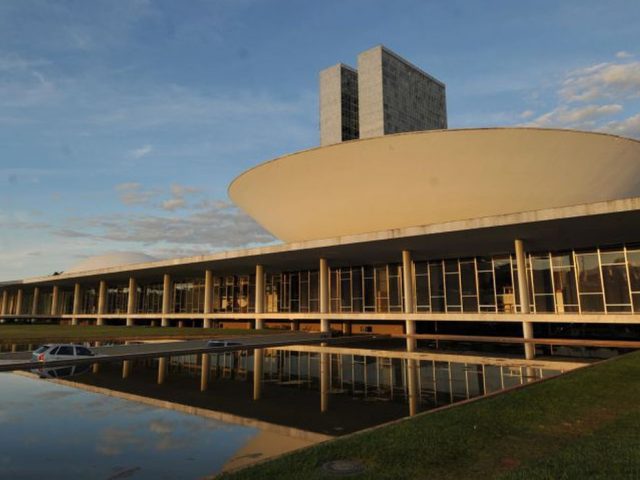 Senadores aprovam MP da renegociação de dívidas com a União
