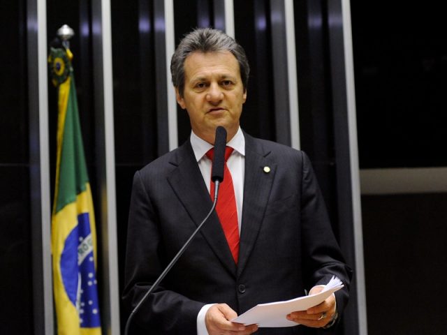 Deputado Giovani Cherini é reeleito líder da Bancada Gaúcha do Congresso Nacional