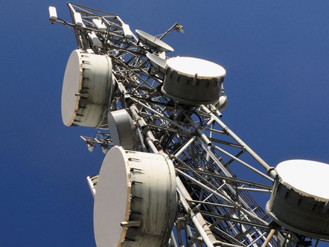 Suspensos testes de campo 5G na faixa de 3,5 GHz
