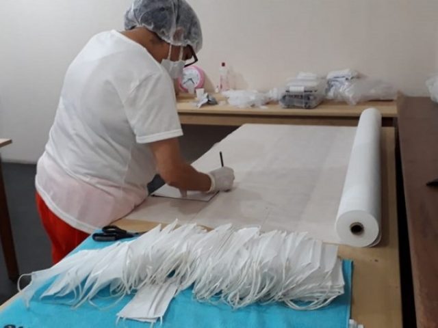 Sistema prisional do RS produzirá 4 mil máscaras descartáveis por dia