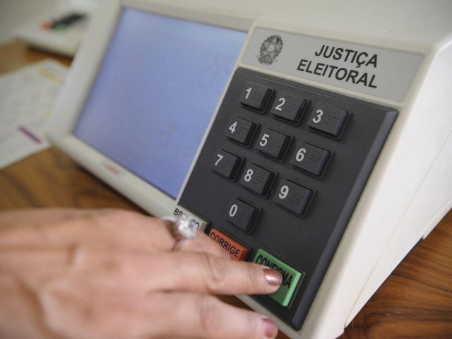 Com adiamento da eleição no radar, políticos do RS rejeitam prorrogação de mandatos