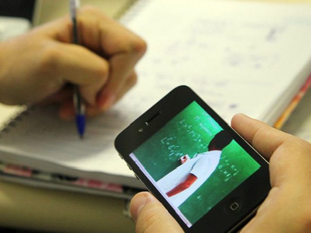 Diretrizes para reorganização do calendário escolar devem ser votados nesta terça-feira