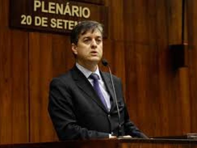 Deputado Edson Brum quer redução das mensalidades de escolas e universidades da rede privada durante a pandemia