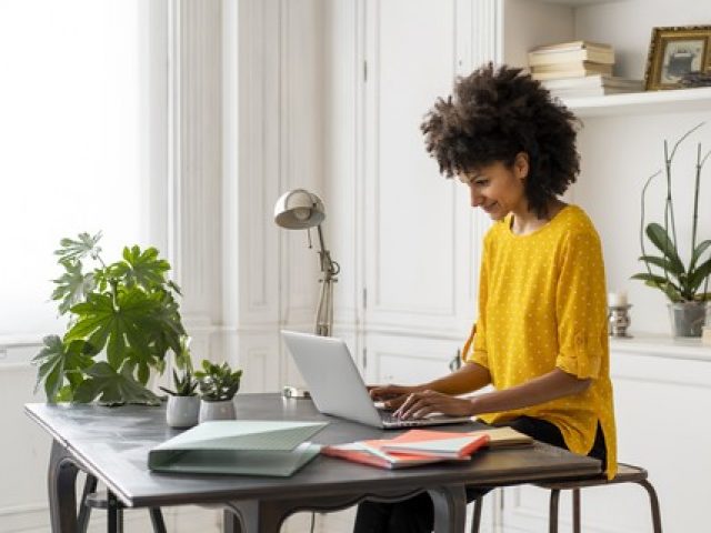 Home office deve crescer 30% após pandemia, aponta estudo