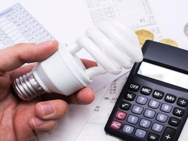 Cobrança elevada da conta de luz é debatida na Assembleia Legislativa do RS