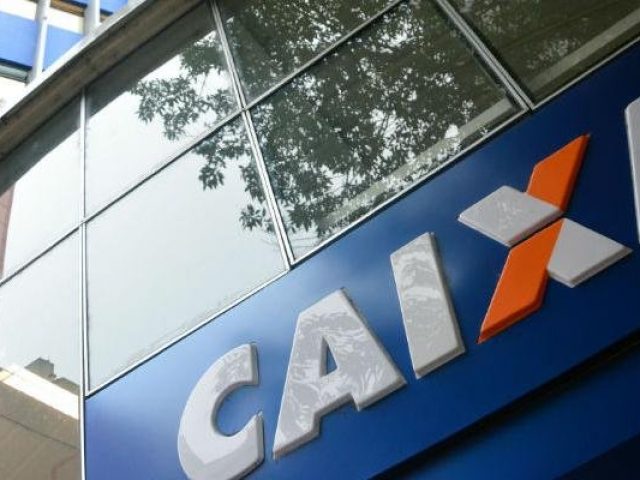 Mais 1,9 milhão de beneficiários do Bolsa Família recebem 3º parcela do auxílio nesta quinta-feira