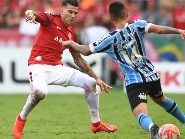 Fifa autoriza cinco substituições por jogo até fim do ano