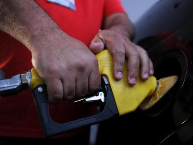 Após queda, preço da gasolina volta a subir no RS; entenda os motivos
