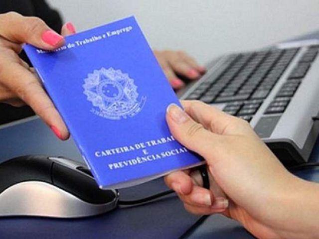 Programa de suspensão de contrato de trabalho e redução de jornada será estendido
