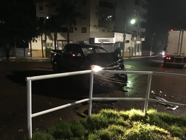 Acidente de trânsito  em rotatória em Espumoso