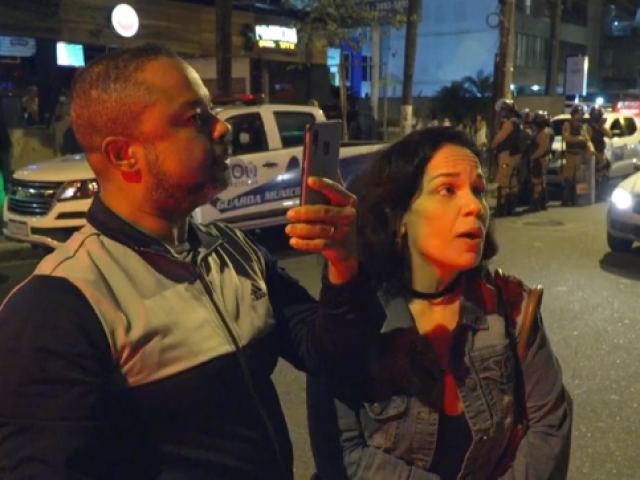 Mulher flagrada agredindo verbalmente fiscal em reportagem do Fantástico é demitida