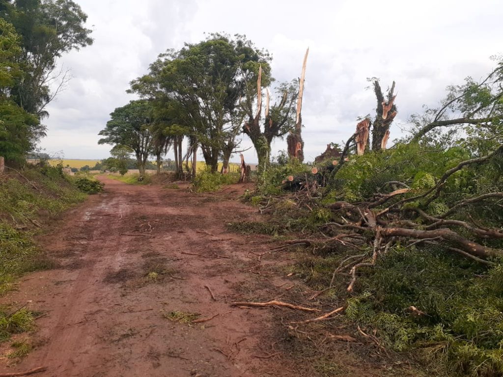 Chuva causa estragos e transtornos em cidades do interior do Rio Grande do Sul