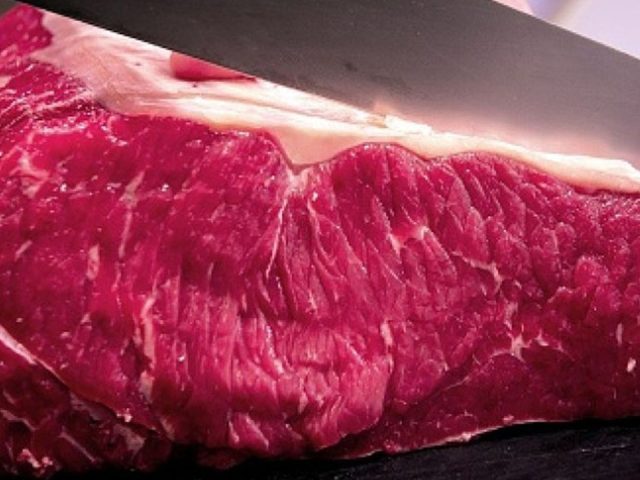 Consumo de carne chega ao menor nível em 25 anos, afirma Conab
