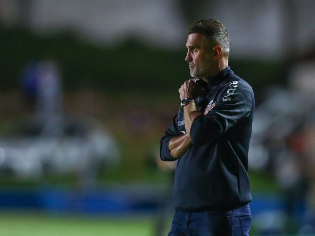 Grêmio demite Vagner Mancini após empate pelo Campeonato Gaúcho