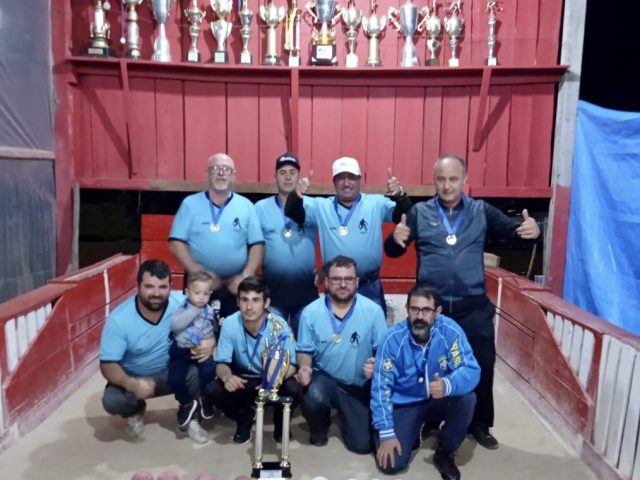 Cancha do Tixa é a vencedora do Campeonato Municipal de Bocha da Cidade