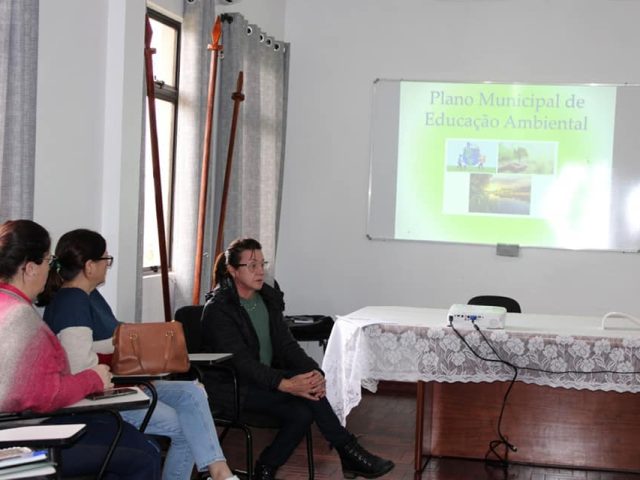 Plano municipal de educação ambiental é apresentado em Campos Borges