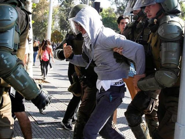 Semestre é marcado no Chile por protestos violentos de estudantes