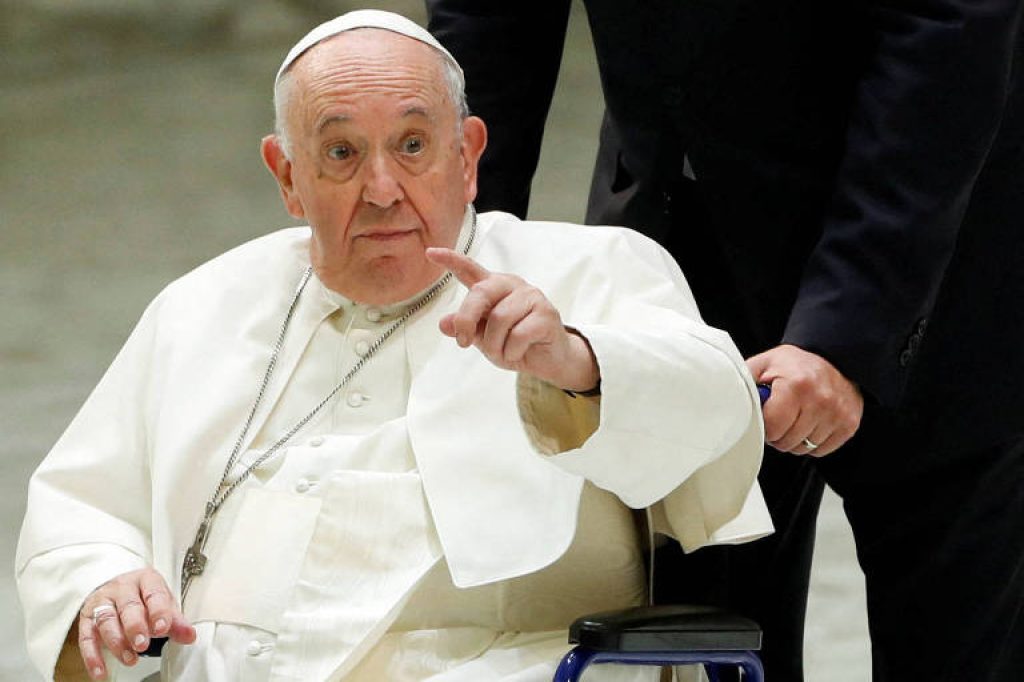 Papa Francisco reduz autonomia do Opus Dei