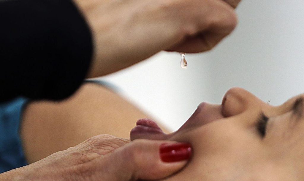 Rio Grande do Sul chega a 50% da meta de vacinação da pólio