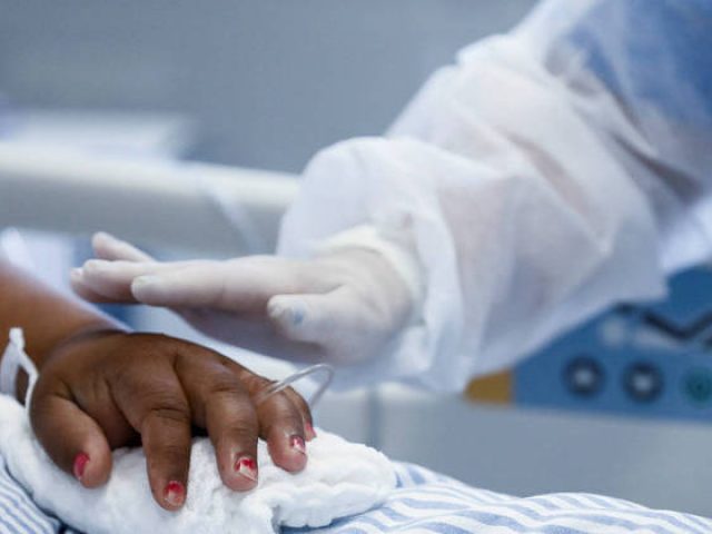 Sem fonte de custeio, piso da enfermagem pode deixar 35 milhões de brasileiros desassistidos