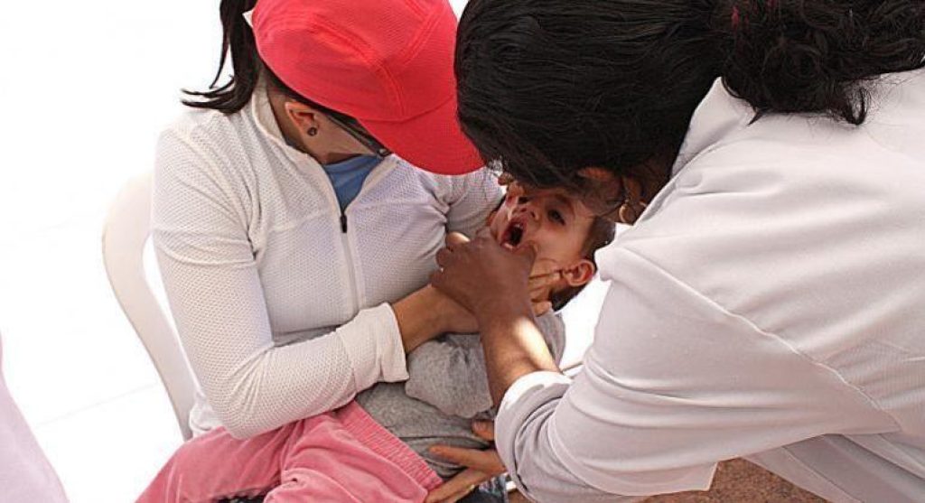 Queiroga diz que baixa cobertura vacinal contra a pólio é ‘problema mundial’ e faz apelo aos pais