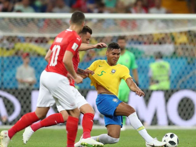 Brasil tenta vencer a Suíça pela primeira vez em uma Copa do Mundo