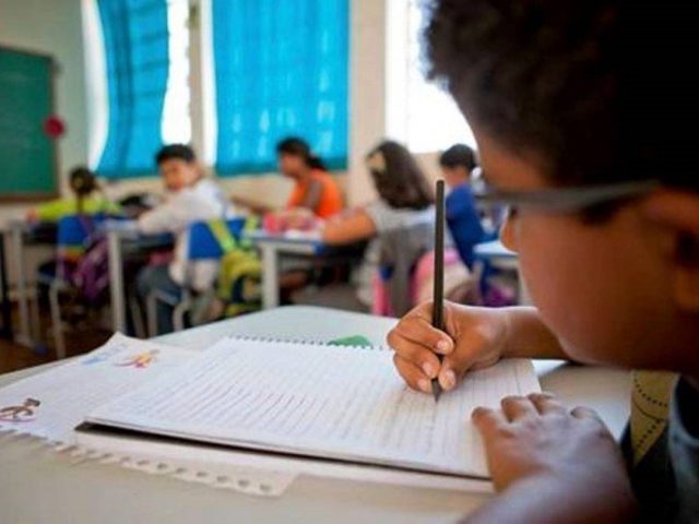 Matrículas na rede estadual de ensino podem ser feitas a partir de segunda-feira no Rio Grande do Sul