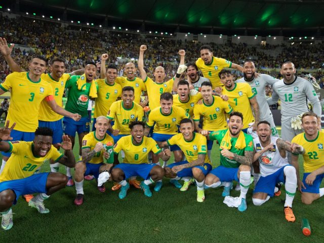 Quando e contra quem o Brasil joga nas oitavas de final da Copa do Mundo?