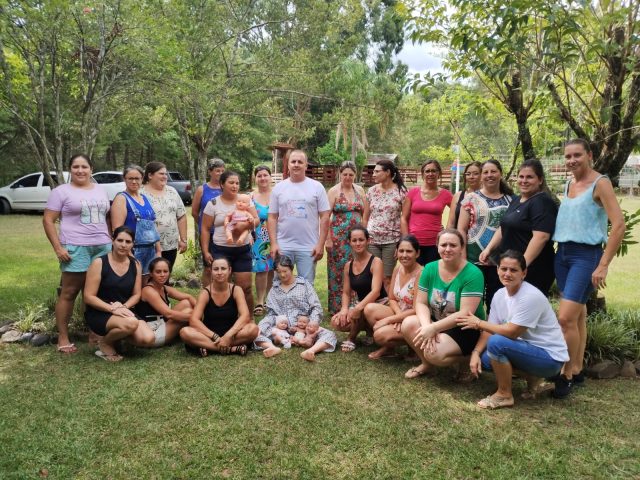 Reunião pedagógica com professores da educação infantil aconteceu em Campos Borges