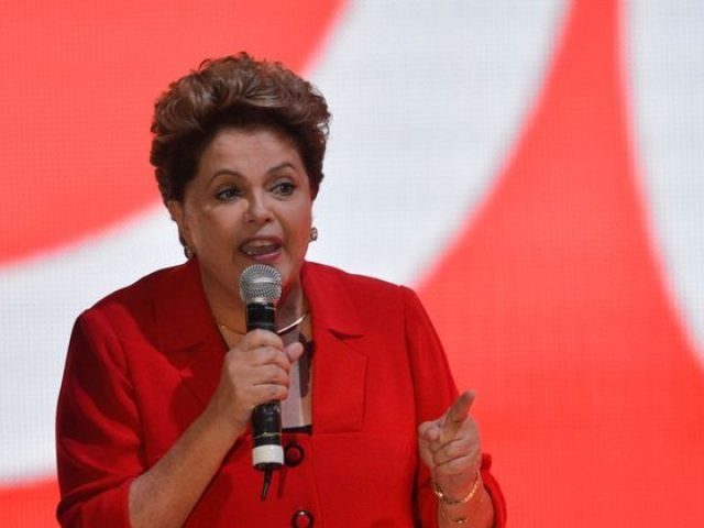 Dilma manteve presentes recebidos quando presidente avaliados em R$ 4,8 mil, diz TCU; saiba quais são