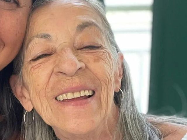 Professora que morreu em ataque tinha 71 anos e lecionava ‘como propósito de vida’, diz filha