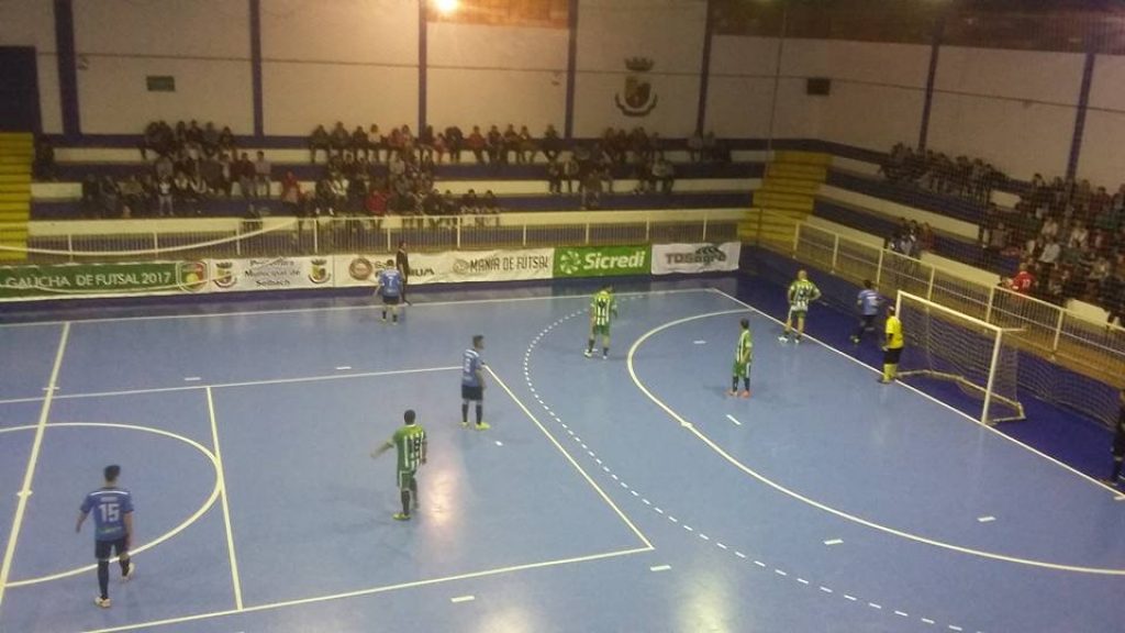 Encerra neste domingo a primeira fase do Futsal Intercomunidades de Selbach