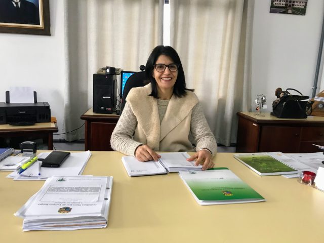 Prefeita de Campos Borges destaca ações da administração