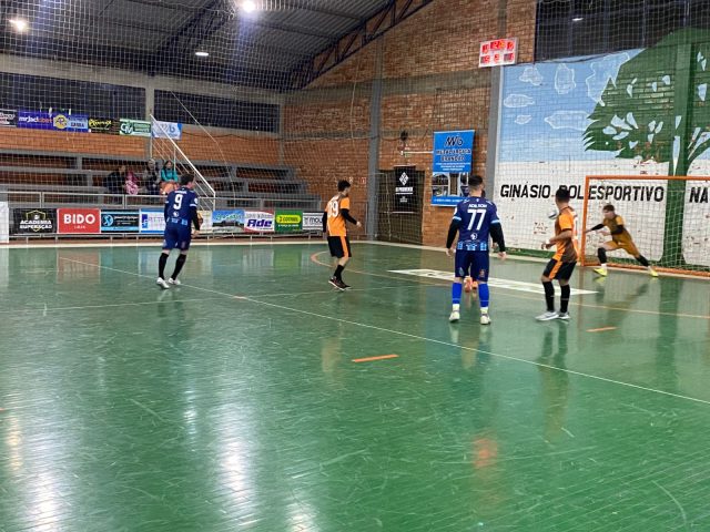 Futsal de Campos Borges apresentou a segunda rodada