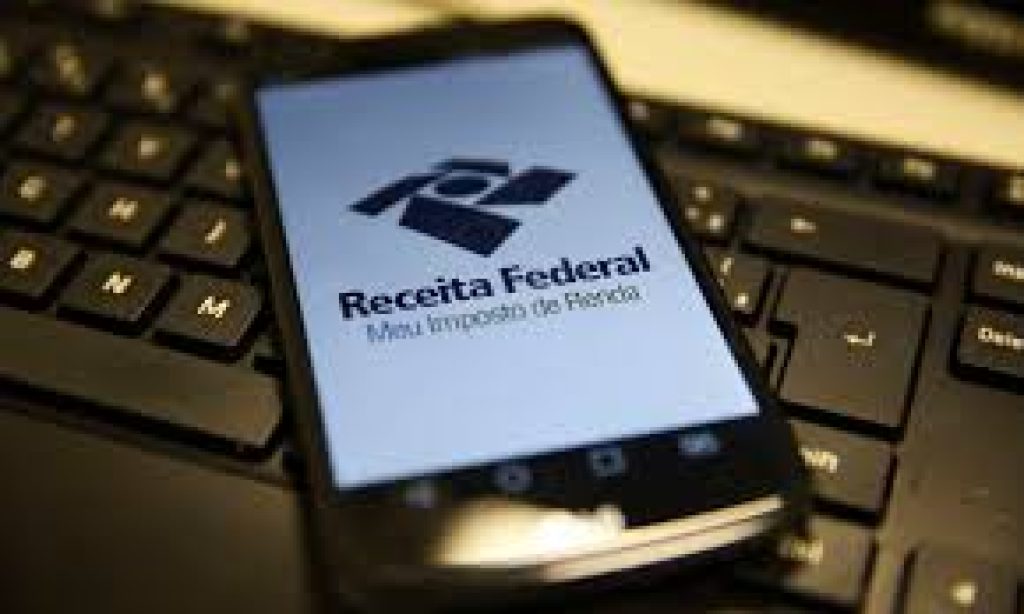 Lula sanciona isenção de IR para quem ganha até R$ 5 mil, veja o que muda e a partir de quando.