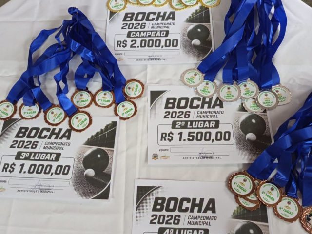 Entrega de premiação aos vencedores do Campeonato Municipal de Bocha de Victor Graeff