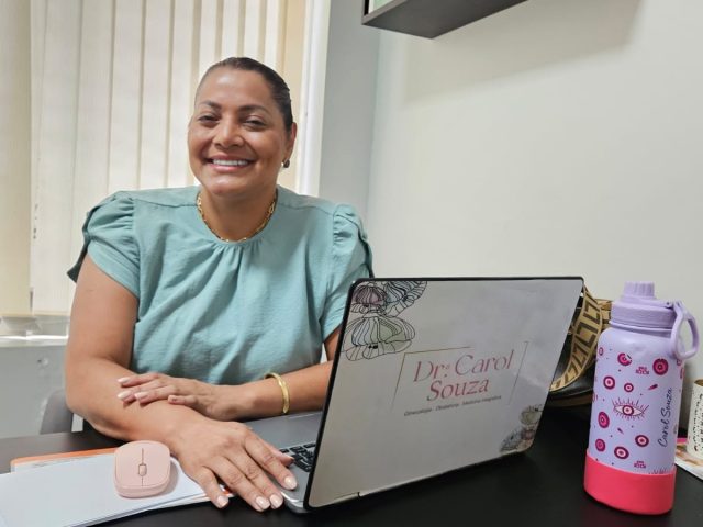 Consulta ginecológica deve começar antes da primeira menstruação e seguir por toda a vida, orienta médica